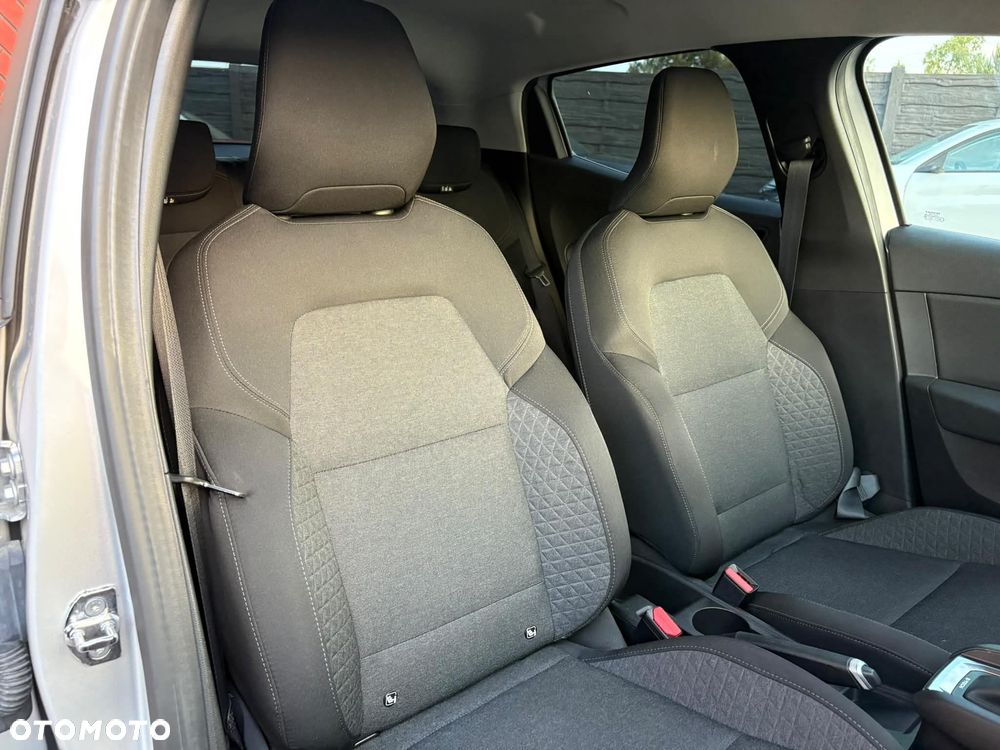 Renault Clio E-TECH 140 INTENS - 10