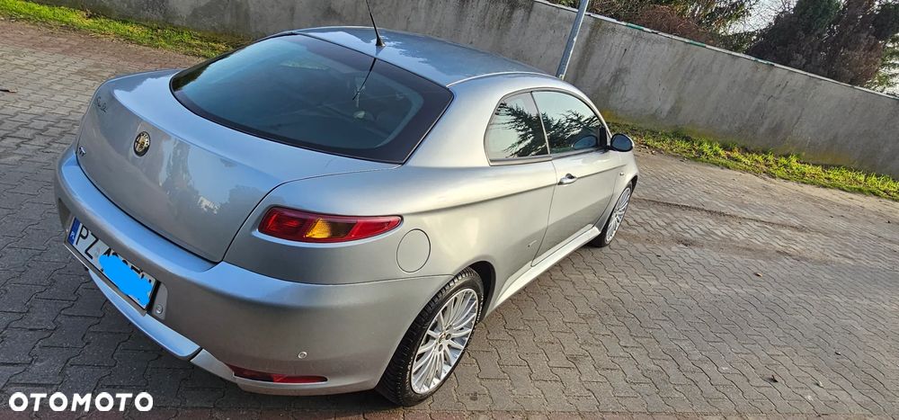 Alfa Romeo GT 1.9JTD 16V Distinctive - 7