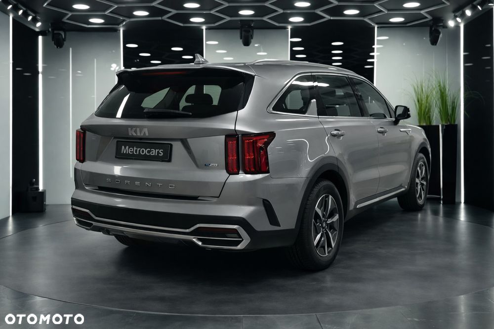 Kia Sorento 1.6 T-GDI HEV M - 4