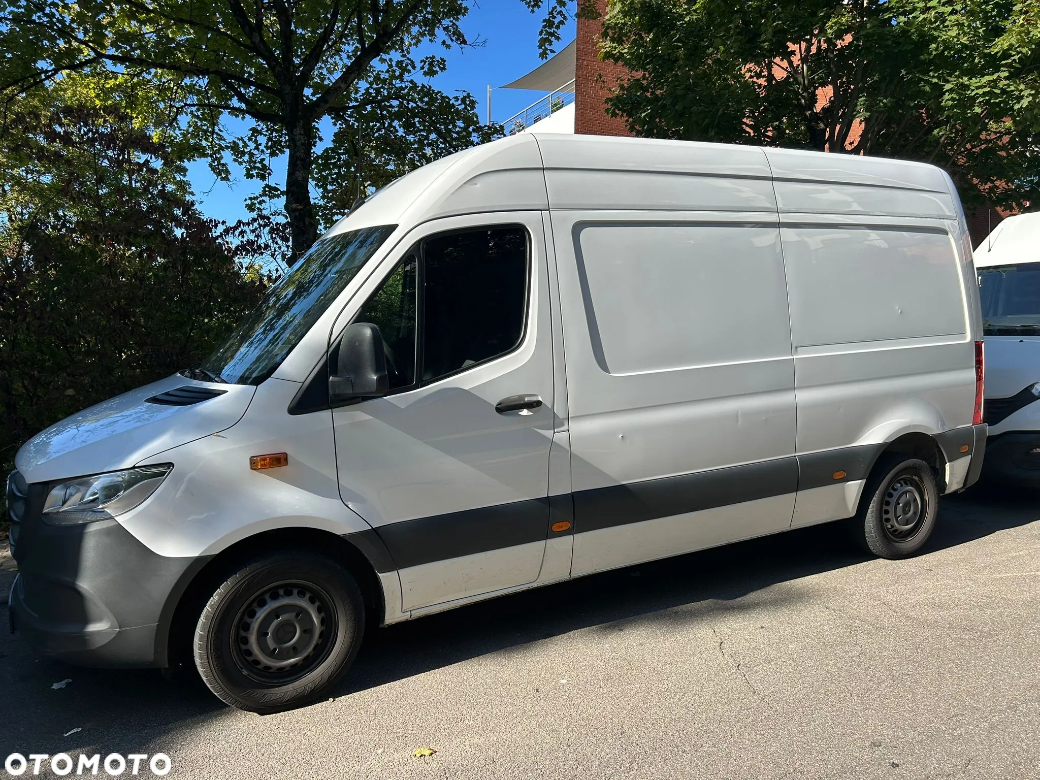 Mercedes-Benz Sprinter - 3