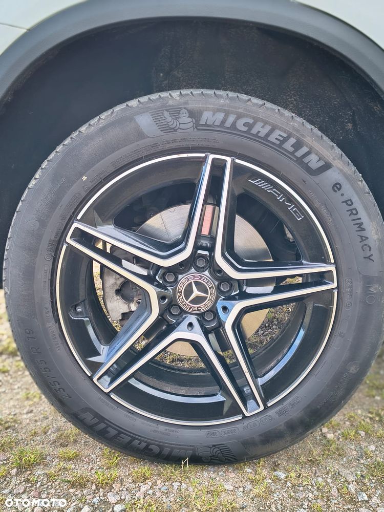 Mercedes-Benz GLC - 29