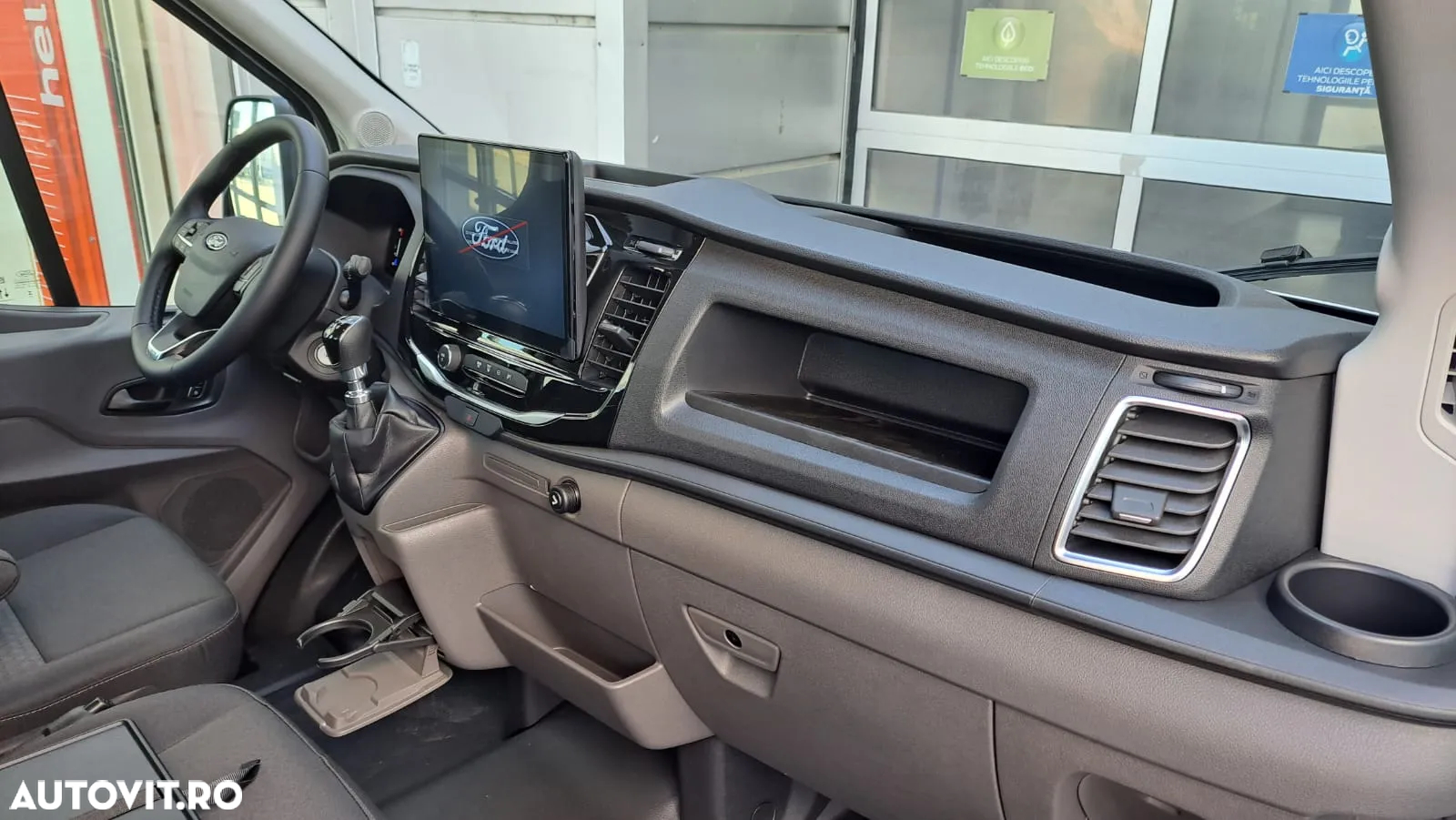 Ford NEW TRANSIT D-CAB L4 T350 - 19