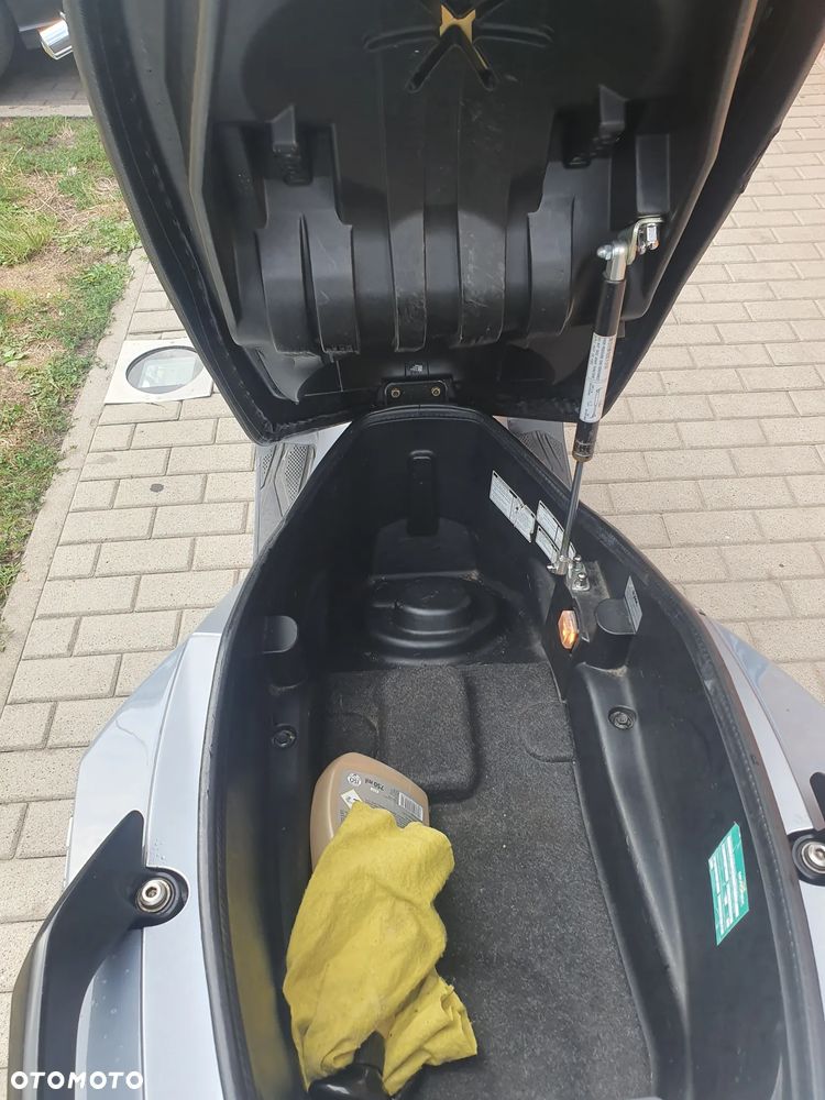 SYM CRUiSYM - 11