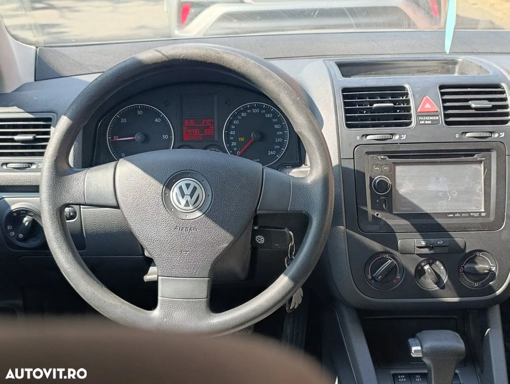 Volkswagen Golf 1.9 TDI DPF DSG Individual - 15