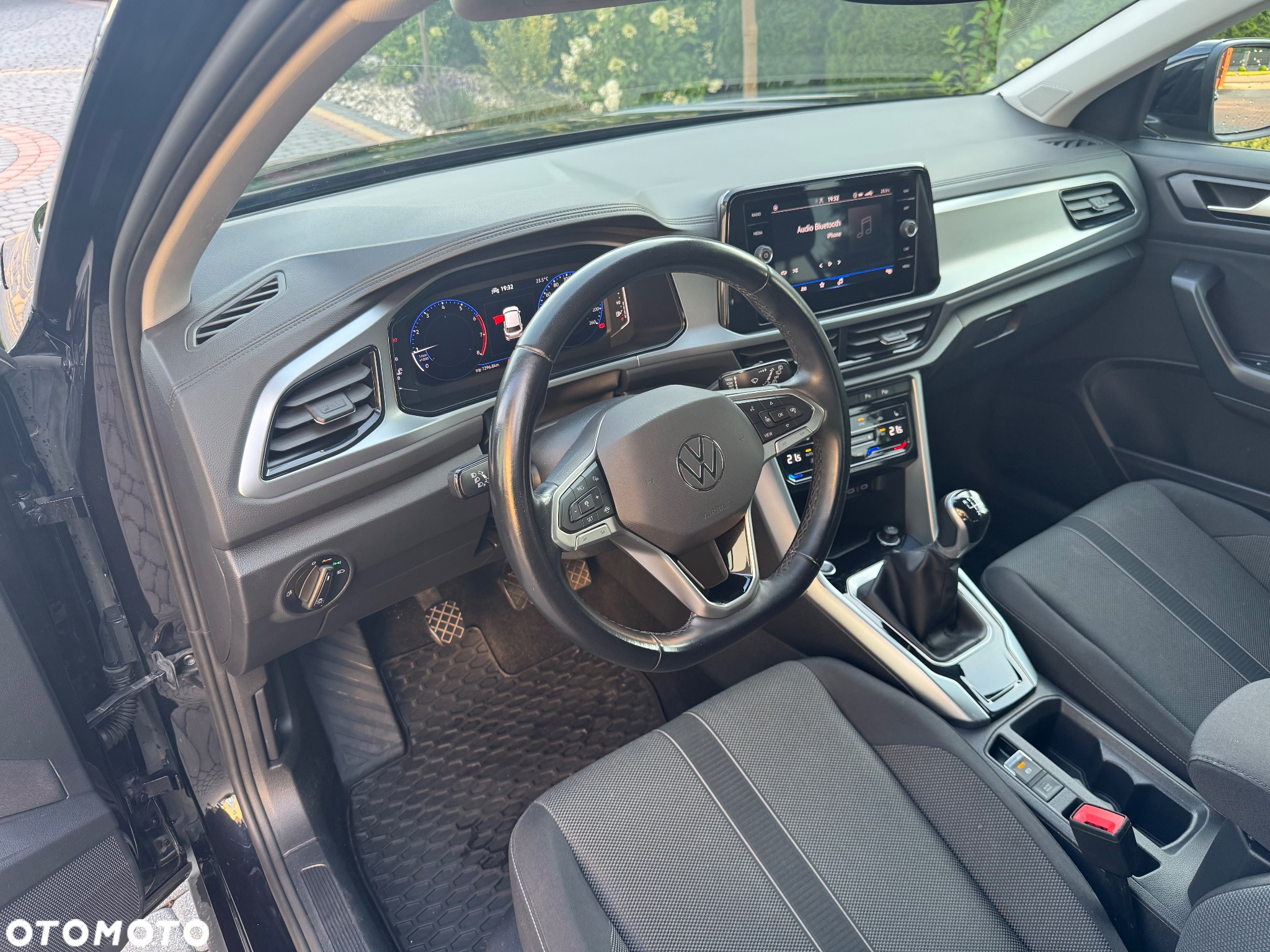 Volkswagen T-Roc 1.0 TSI Life - 20