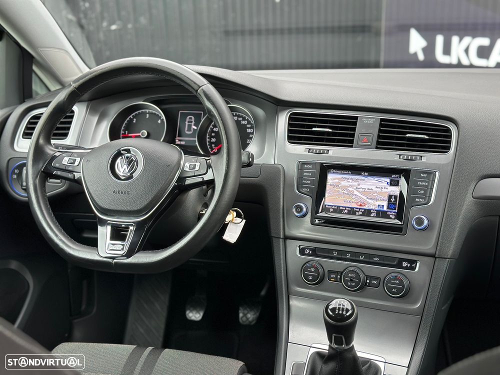 VW Golf 1.6 TDI BlueMotion Cup - 11