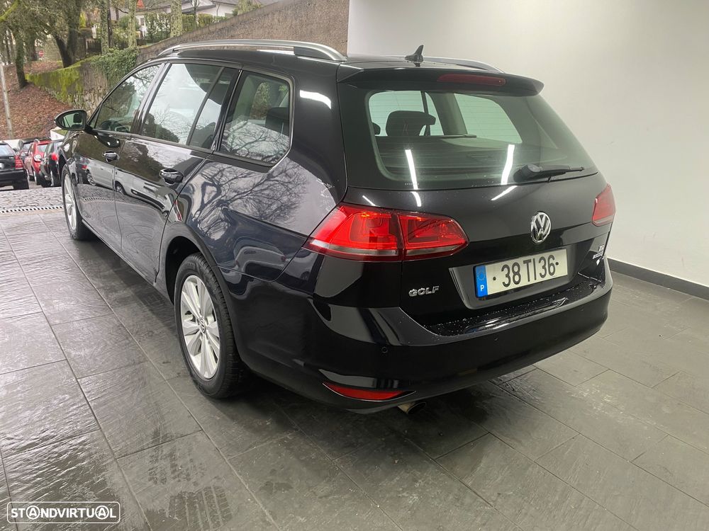 VW Golf Variant 1.6 TDi BlueMotion DSG Comfortline - 4