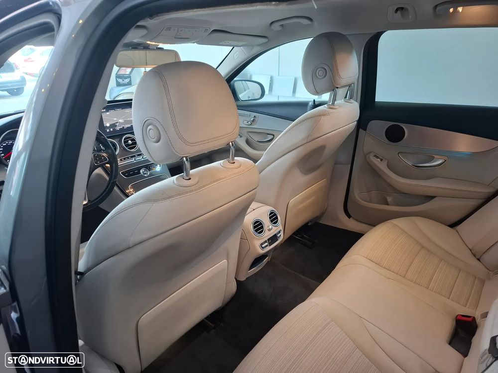 Mercedes-Benz C 220 (BlueTEC) d BlueEFFICIENCY Edition 7G-TRONIC AMG Line - 14