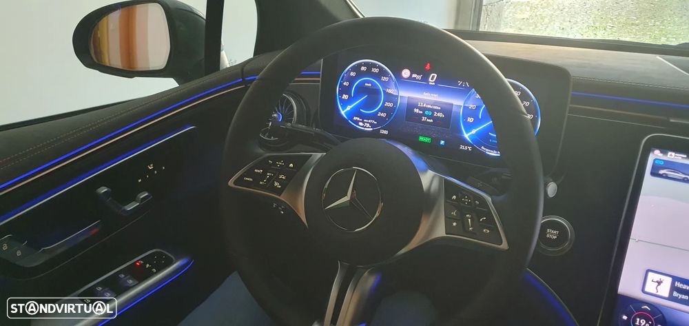 Mercedes-Benz EQE 300 Edition Electric Art - 11