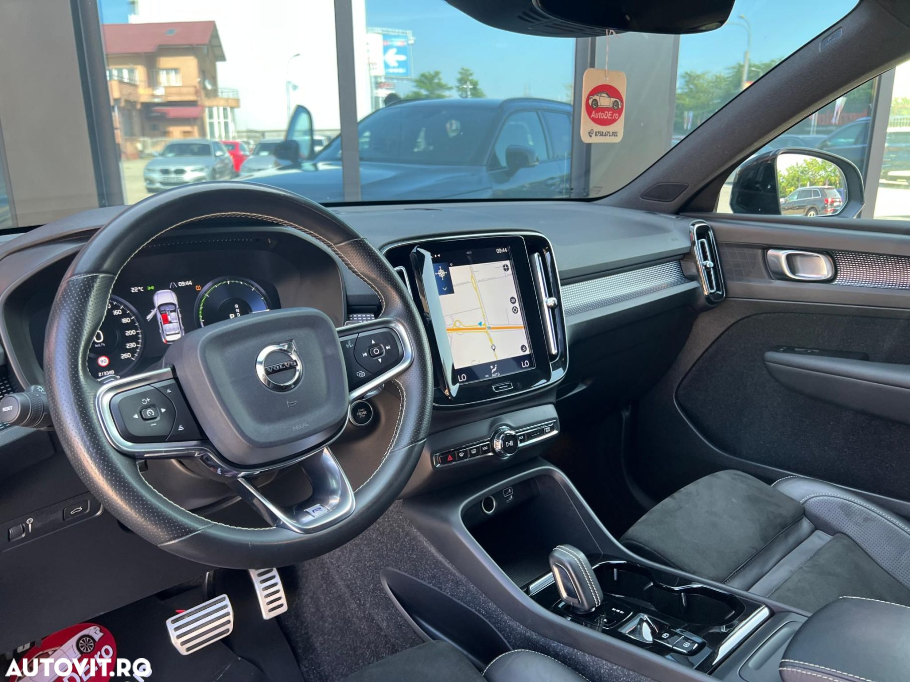 Volvo XC 40 D3 R-Design - 4