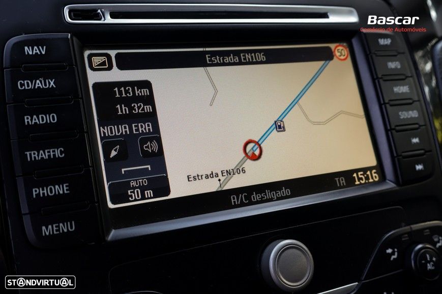 Ford S-Max 2.0 TDCi Titanium 7L - 24