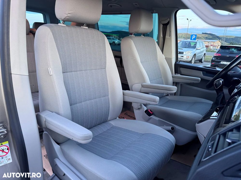 Volkswagen Multivan - 23