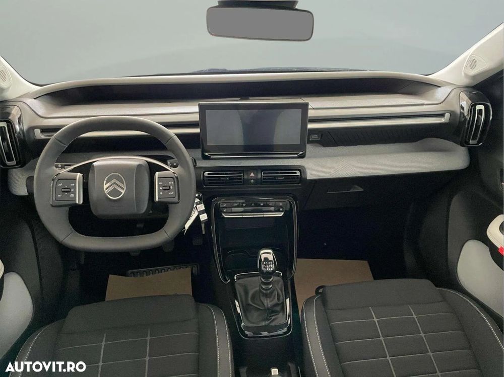 Citroën C3 1.2 PureTech 100 S&S BVM6 PLUS - 9