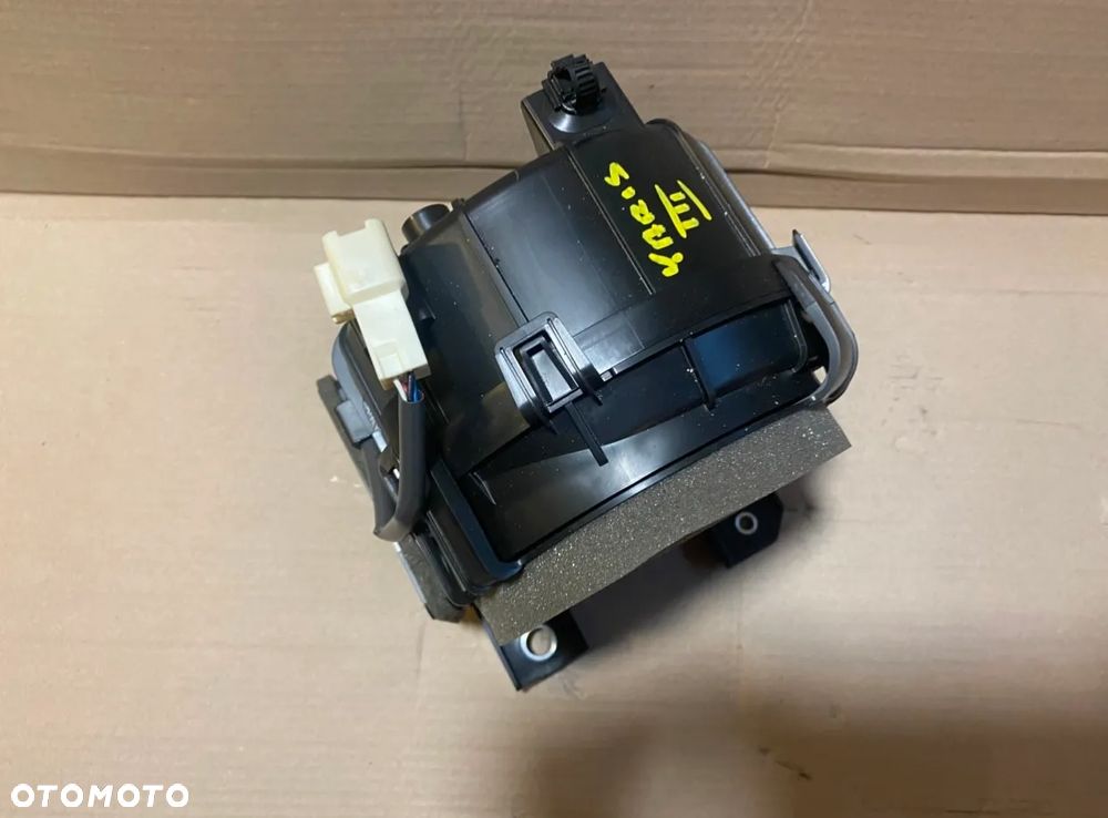 Dmuchawa baterii akumulatora G9230-52040 Toyota Yaris III 2019r. OE - 2