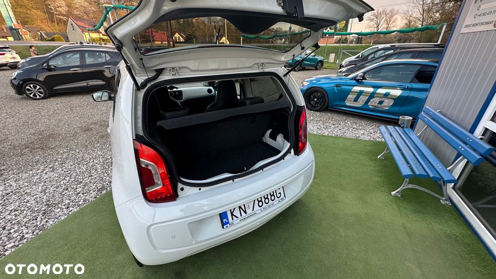Volkswagen up! black - 5