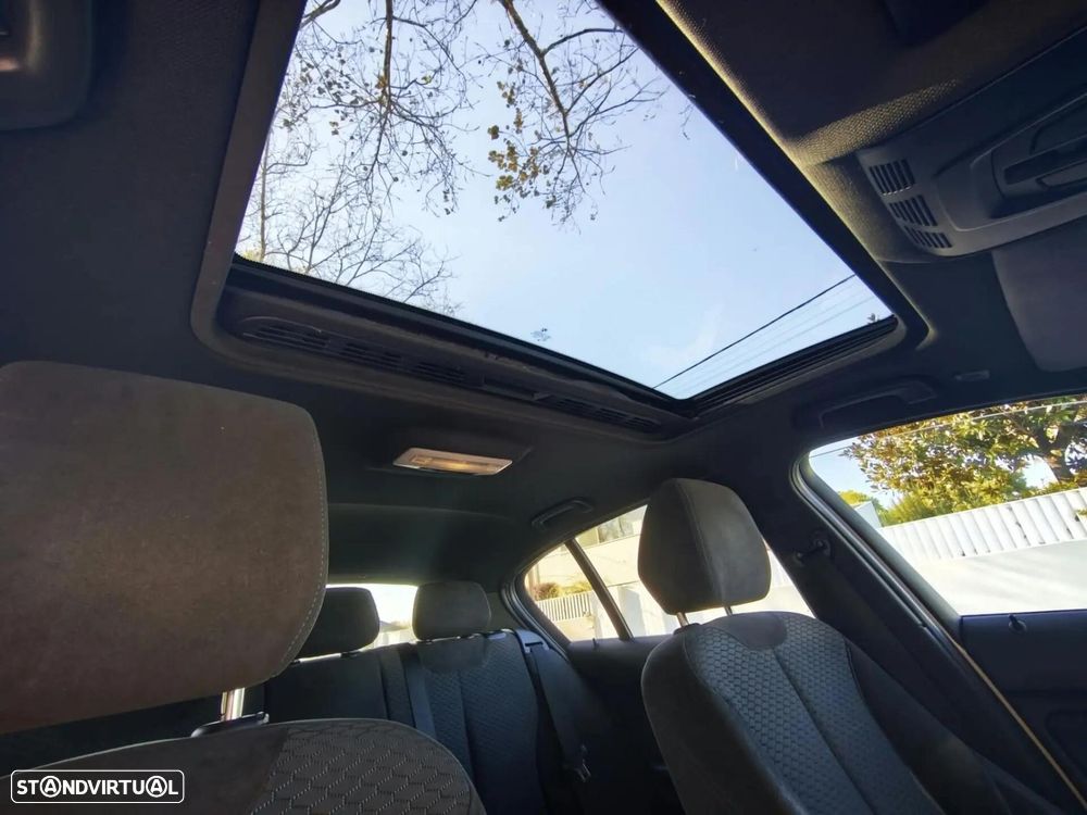 BMW 120 d Pack M - 22