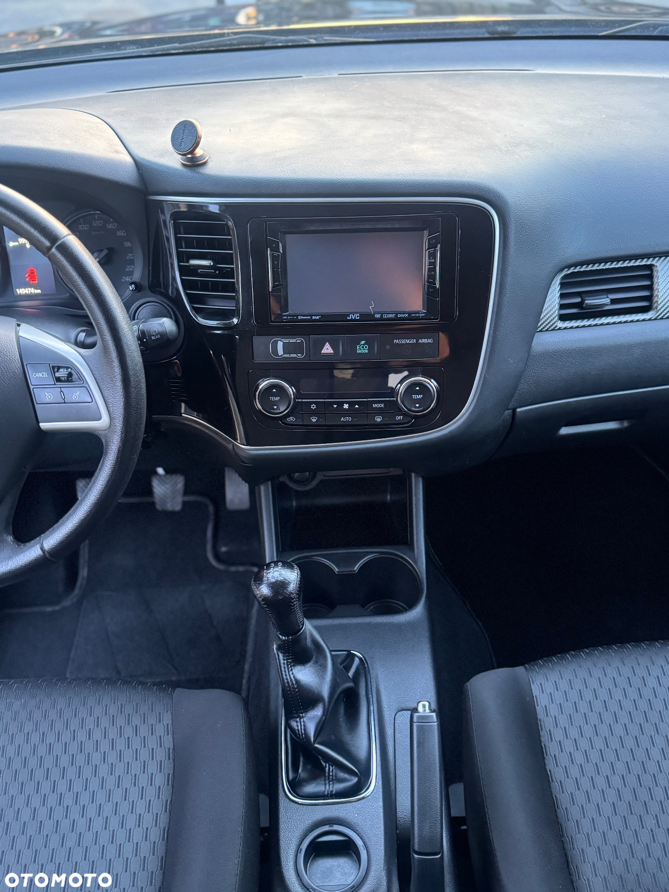 Mitsubishi Outlander 2.0 Intense 2WD - 23