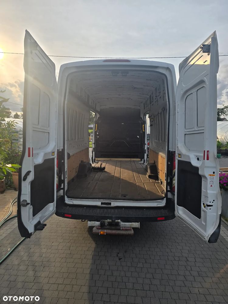 Ford Transit - 3