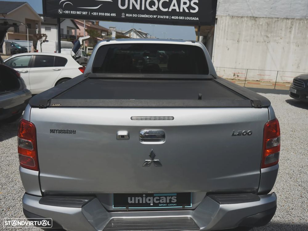 Mitsubishi L200 Pick Up 4x4 S&S Cabine Dupla Diamant Edition - 22