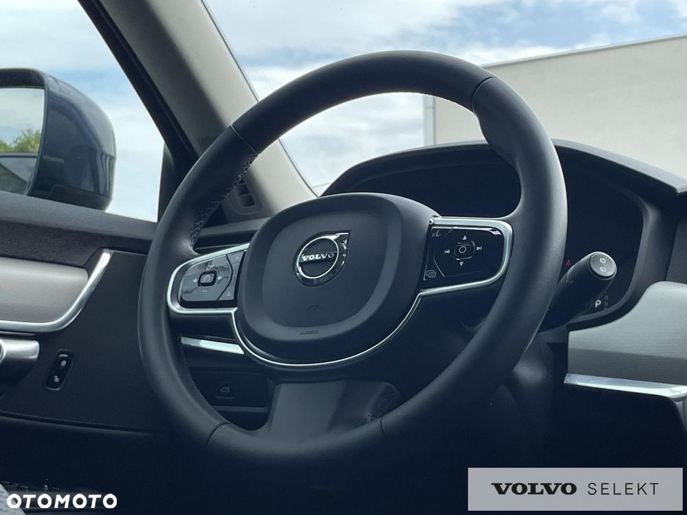 Volvo V90 Cross Country - 19