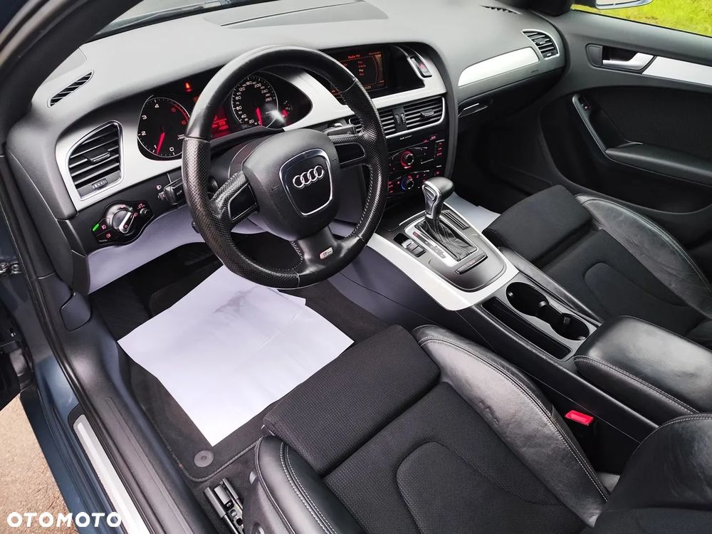 Audi A4 Limousine - 26