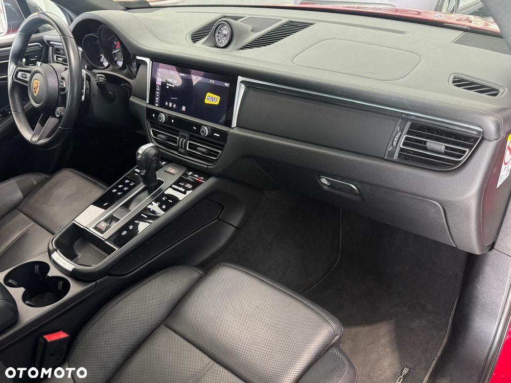 Porsche Macan - 35