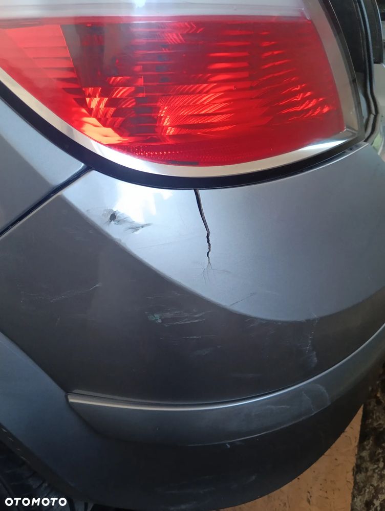 Opel Astra 1.6 Cosmo - 26