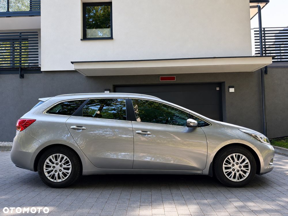 Kia Ceed 1.6 GDI Business Line - 4