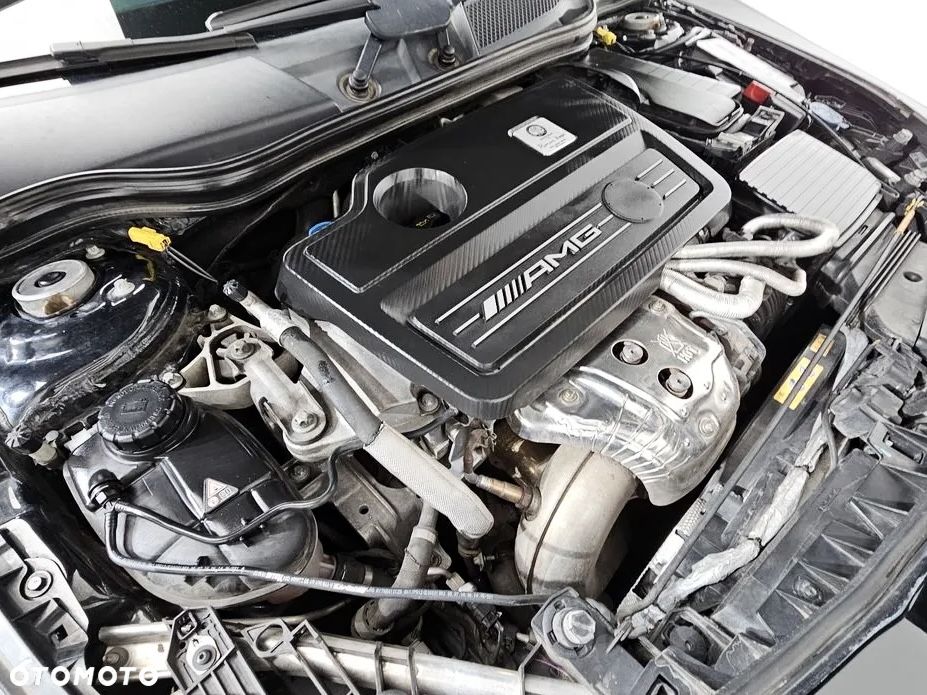 Mercedes-Benz CLA - 24