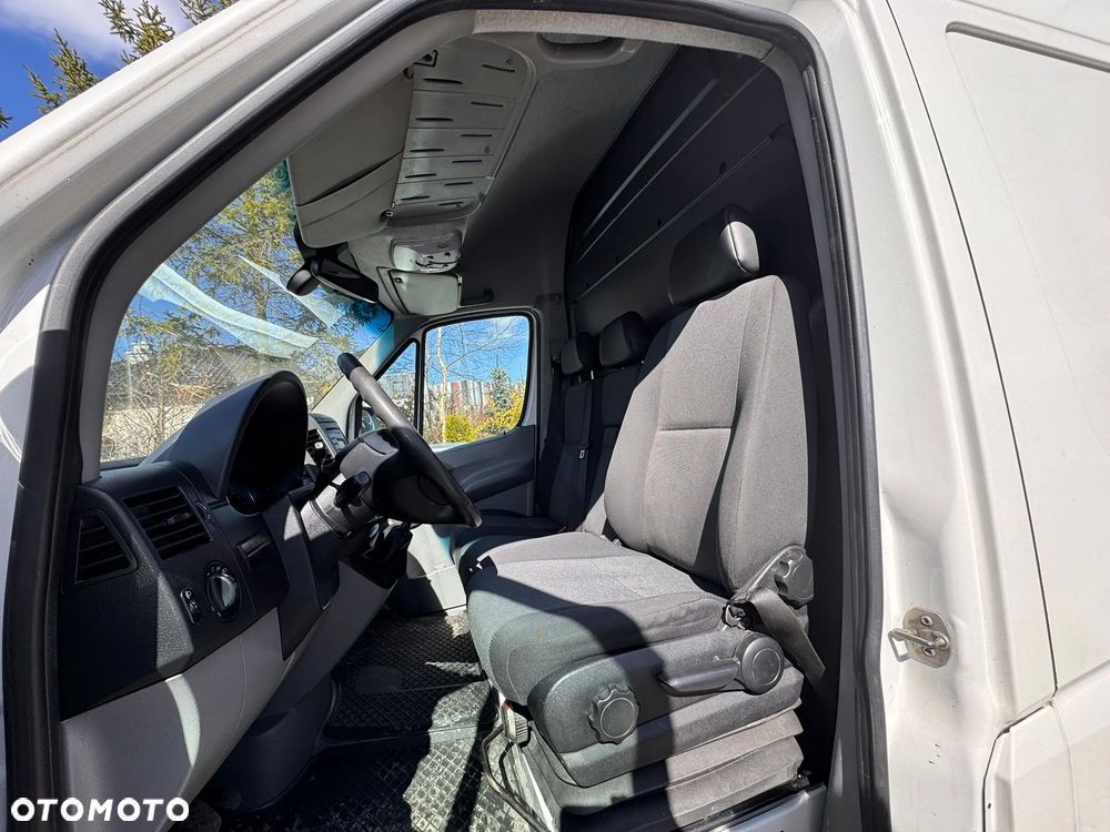 Volkswagen CRAFTER MAXI LONG KLIMATYZACJA - 26