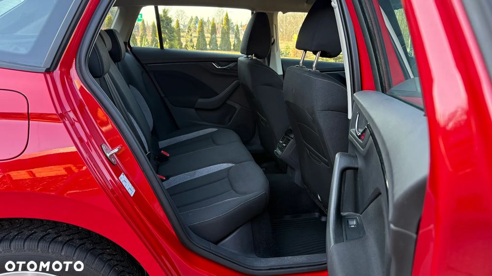 Skoda Scala 1.0 TSI DSG Selection - 35