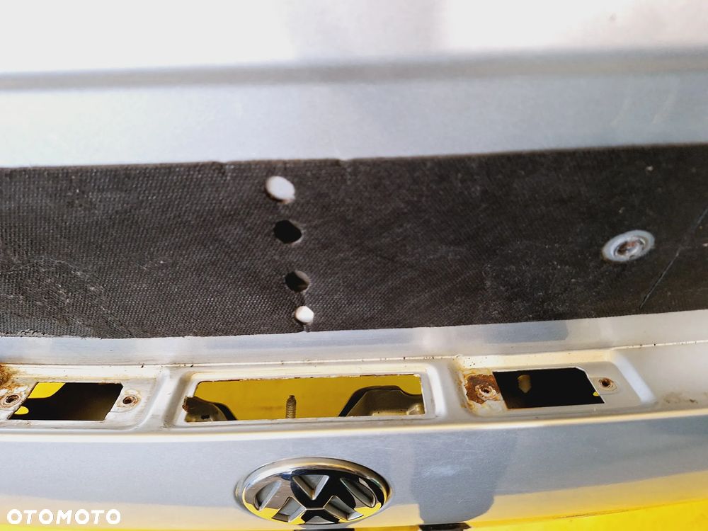 KLAPA SZYBA TYŁ TYLNA POKRYWA BAGAŻNIKA KLAPA SZYBA BAGAŻNIKA TYŁ VW PASSAT B5 KOMBI LIFT FL LAK: LA7W NR444 - 21