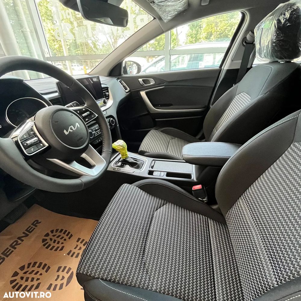 Kia XCeed - 4