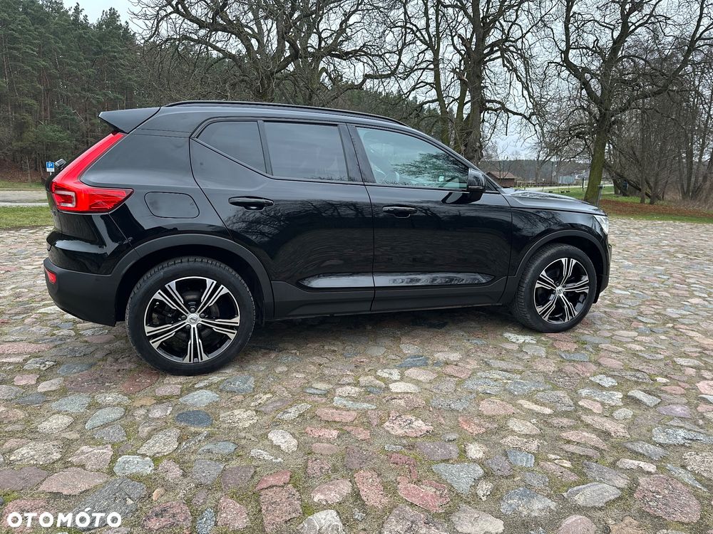 Volvo XC 40 B5 B AWD Geartronic RDesign - 6