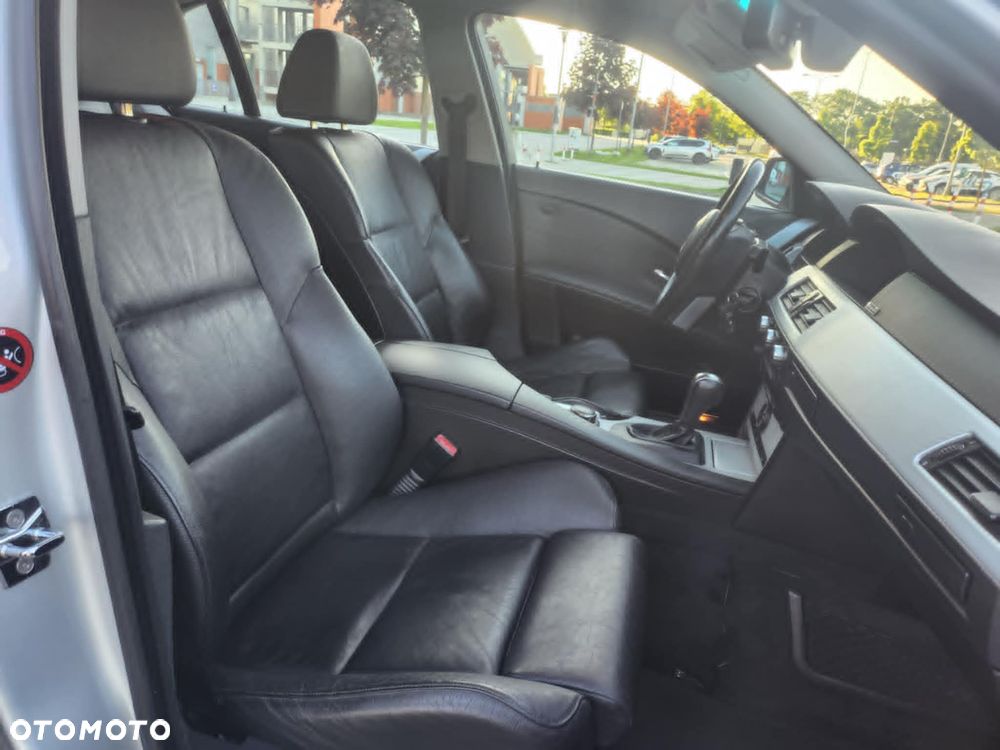 BMW Seria 5 - 17