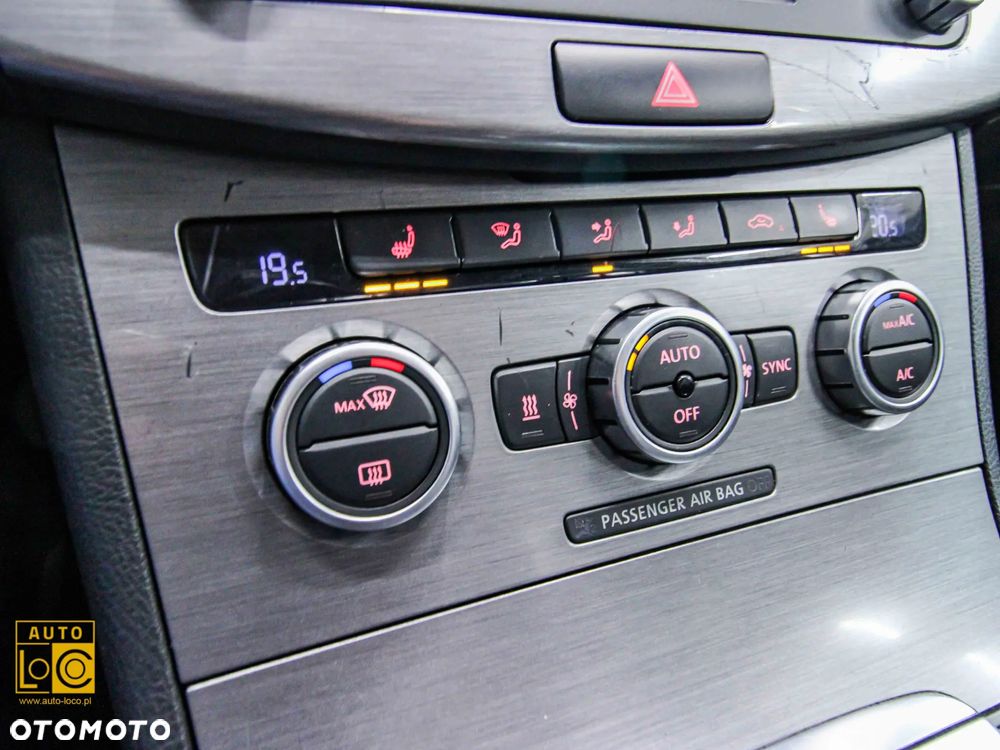 Volkswagen Passat 2.0 Blue TDI DSG SCR Comfortline - 21