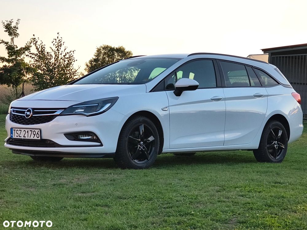 Opel Astra 1.6 CDTI Enjoy - 3
