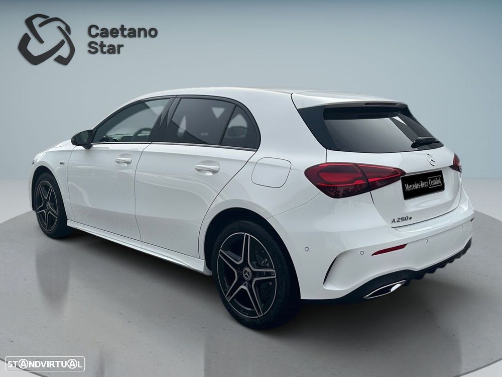 Mercedes-Benz A 250 e - 7