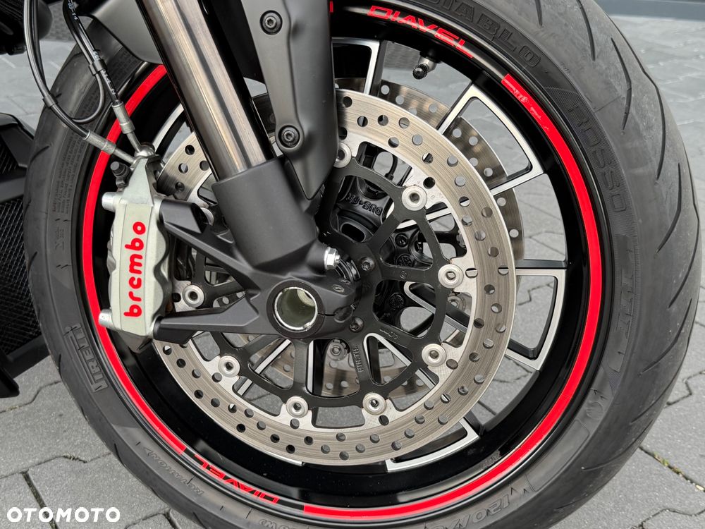 Ducati Diavel - 21
