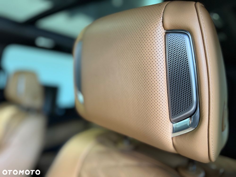 Cadillac Escalade - 19