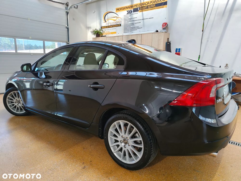 Volvo S60 T3 Edition Pro - 6