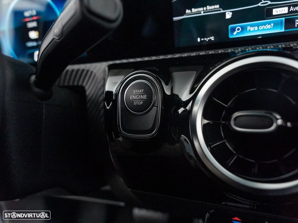 Mercedes-Benz CLA 250 e Shooting Brake Style Plus - 25