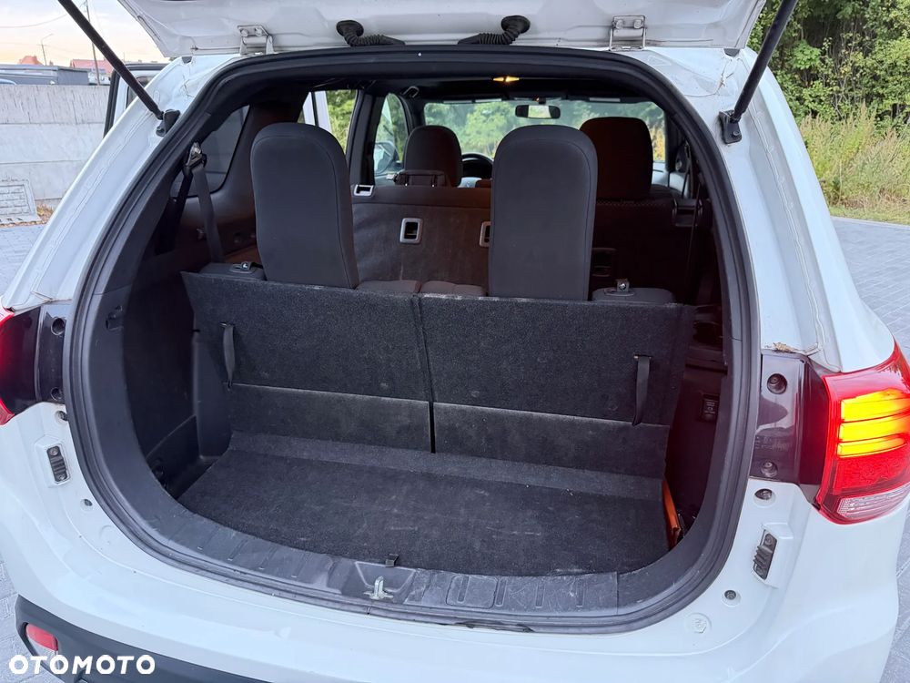Mitsubishi Outlander - 15