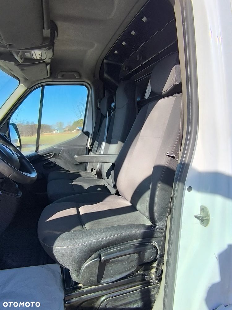 Renault Master - 18