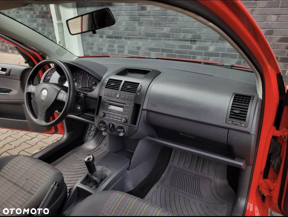 Volkswagen Polo - 19