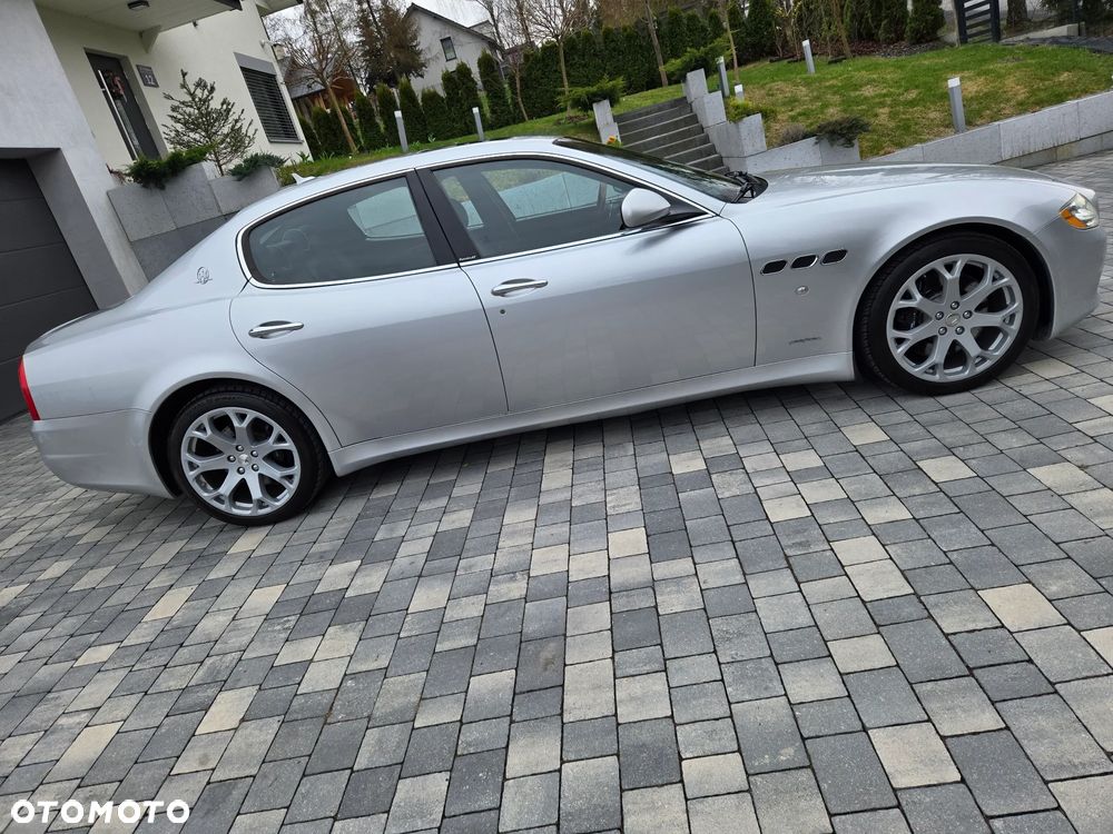 Maserati Quattroporte S - 7
