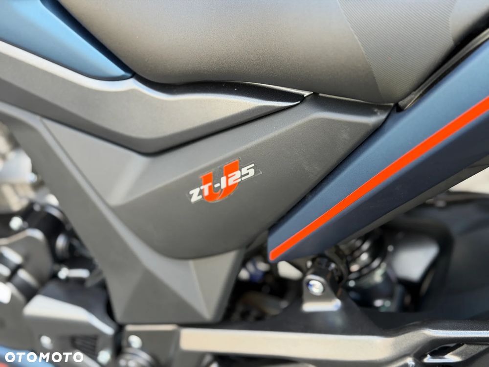 Zontes 125U - 11