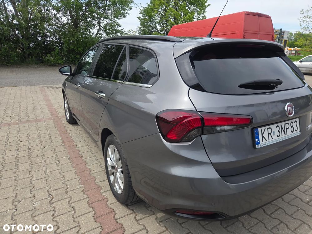 Fiat Tipo 1.4 T-Jet 16v Lounge - 4