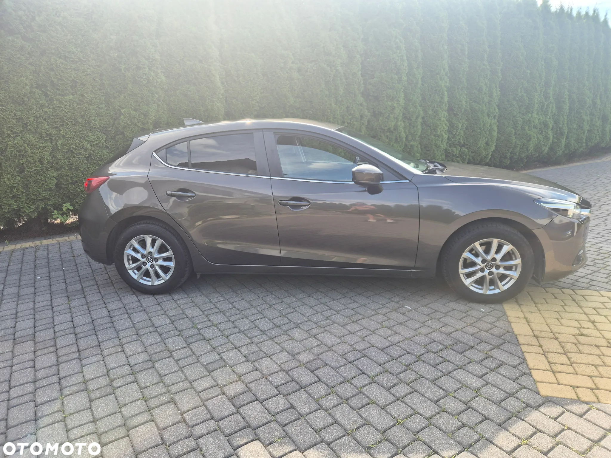 Mazda 3 SKYACTIV-G 120 Exclusive-Line - 4