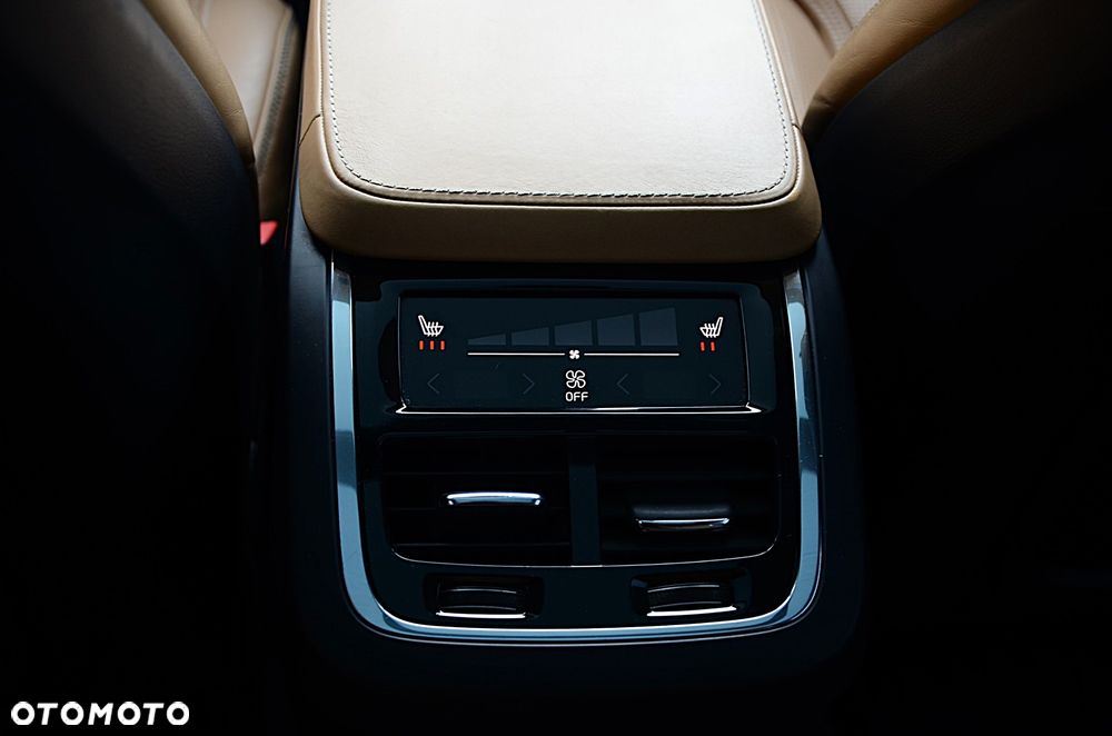 Volvo XC 90 T6 AWD Geartronic Inscription - 29